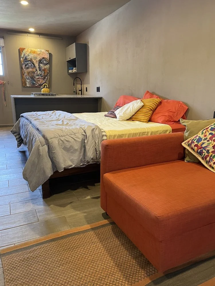 Suite #10