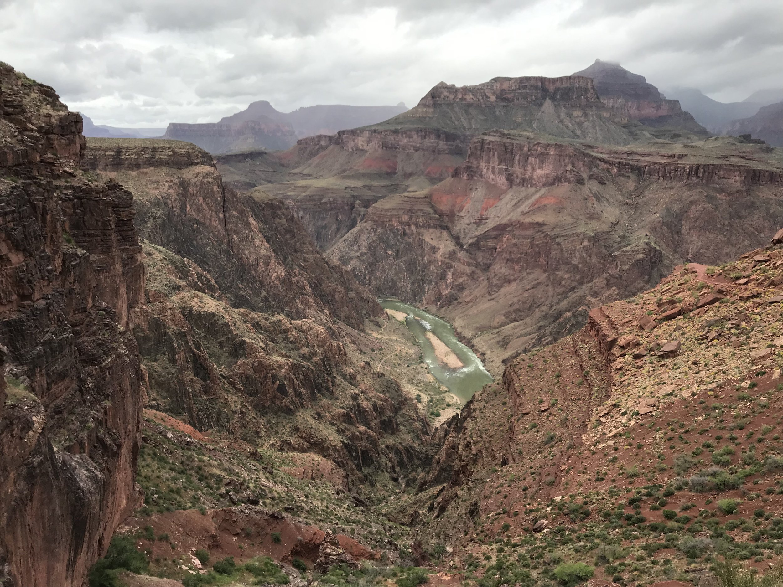 Arizona Trail - Day 48 (Part 1) - Into the Grand Canyon from the South Rim (Part 1)
