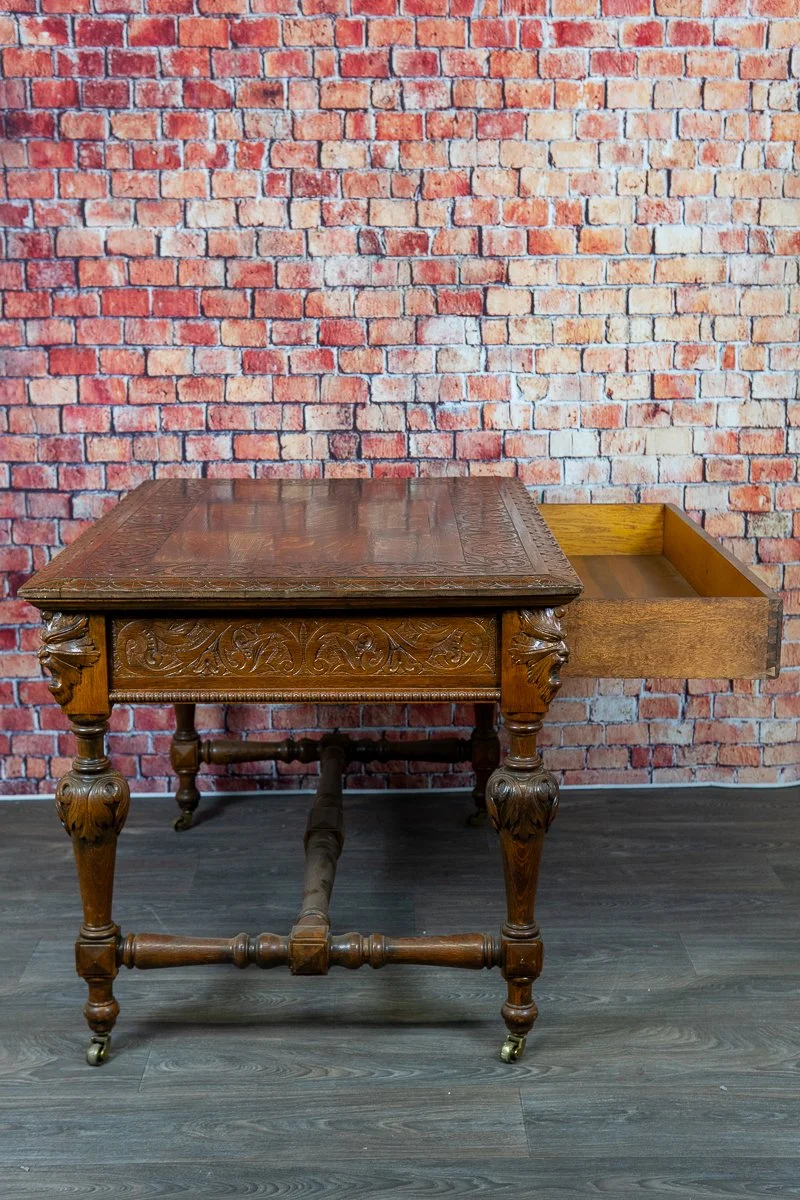 carved-grotesque-table-15.jpg