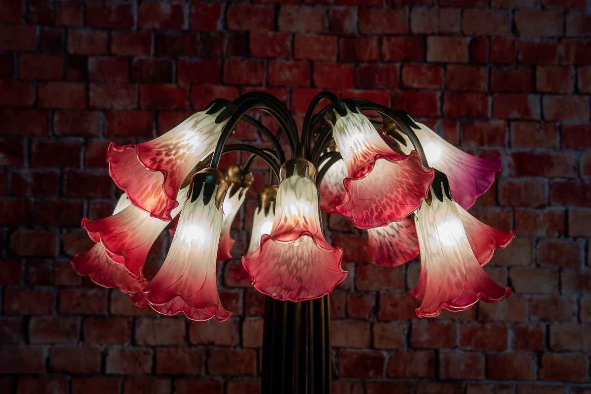 tulip-lamp-4.jpg