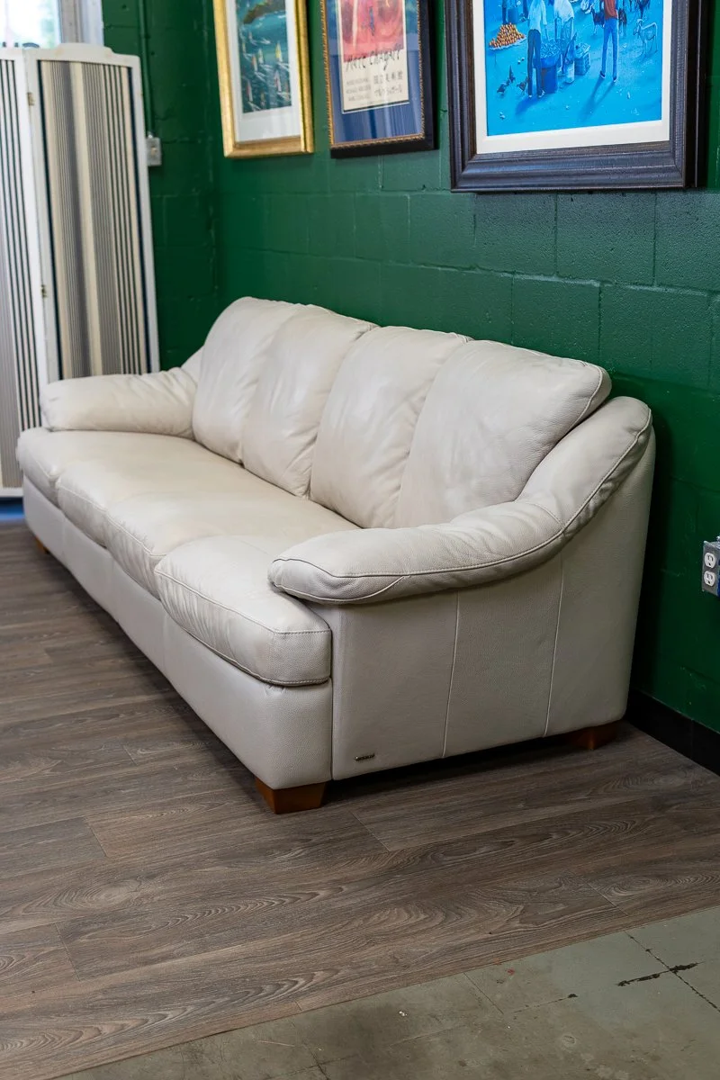 natuzzi-couch-white-5.jpg