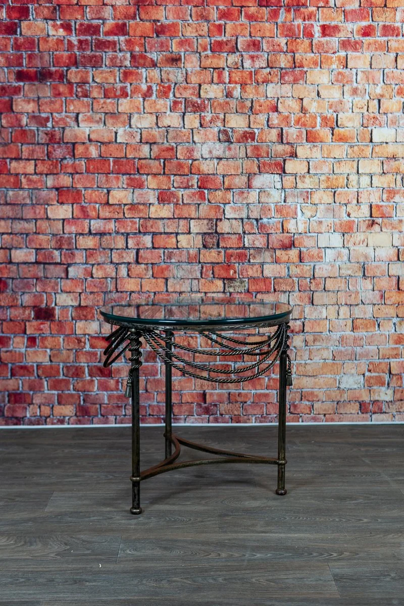 round-metal-drape-table-1.jpg
