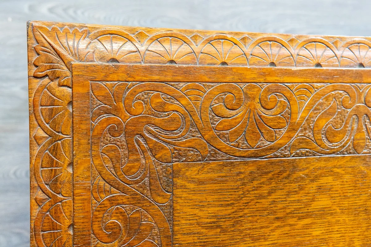 carved-grotesque-table-9.jpg