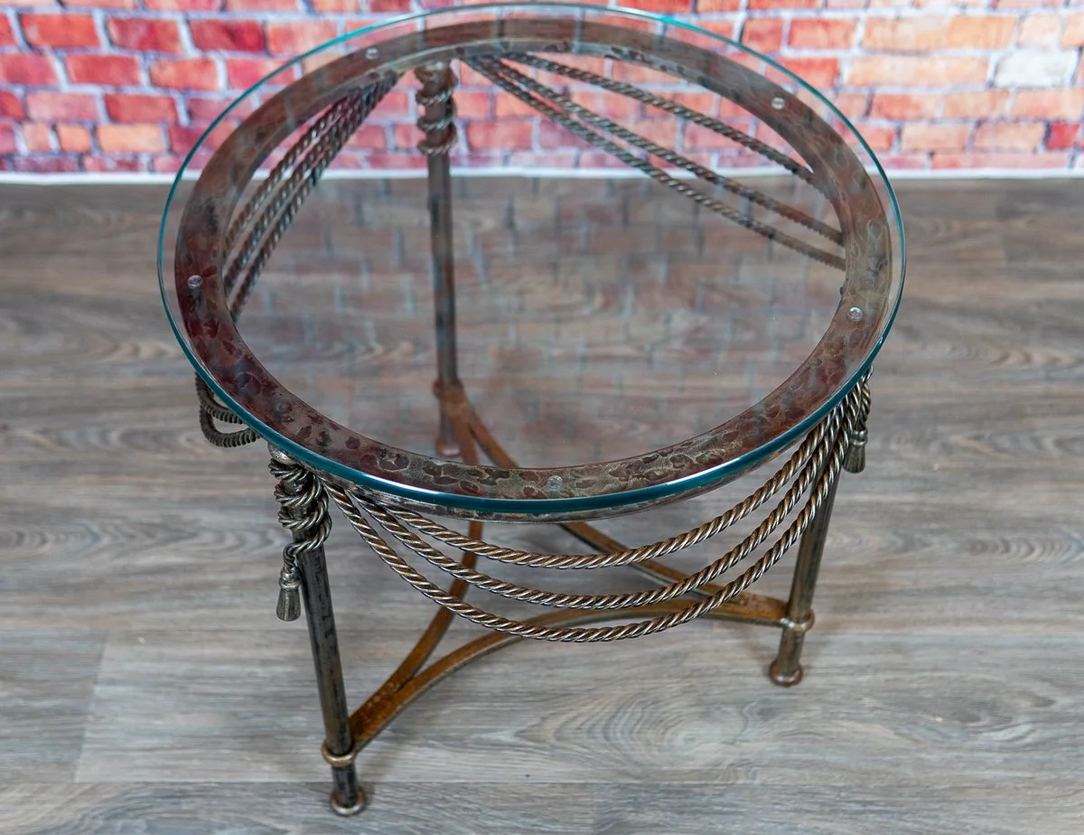 round-metal-drape-table-13.jpg