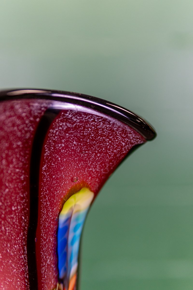 red-floral-art-glass-vase-8.jpg