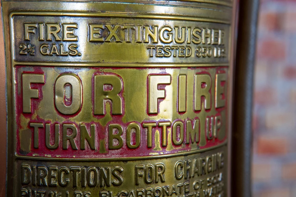 fire-ext-lamps-15.jpg