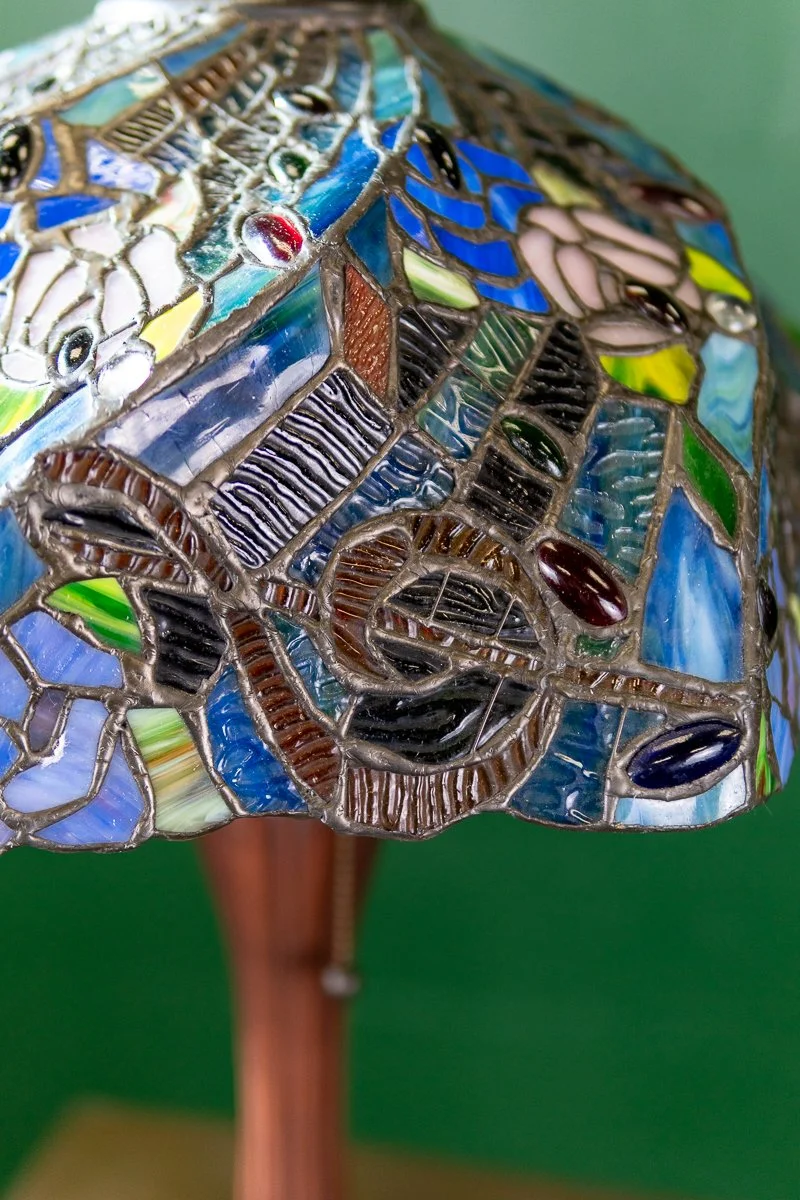 tiffany-lamp-treble-clef-4.jpg