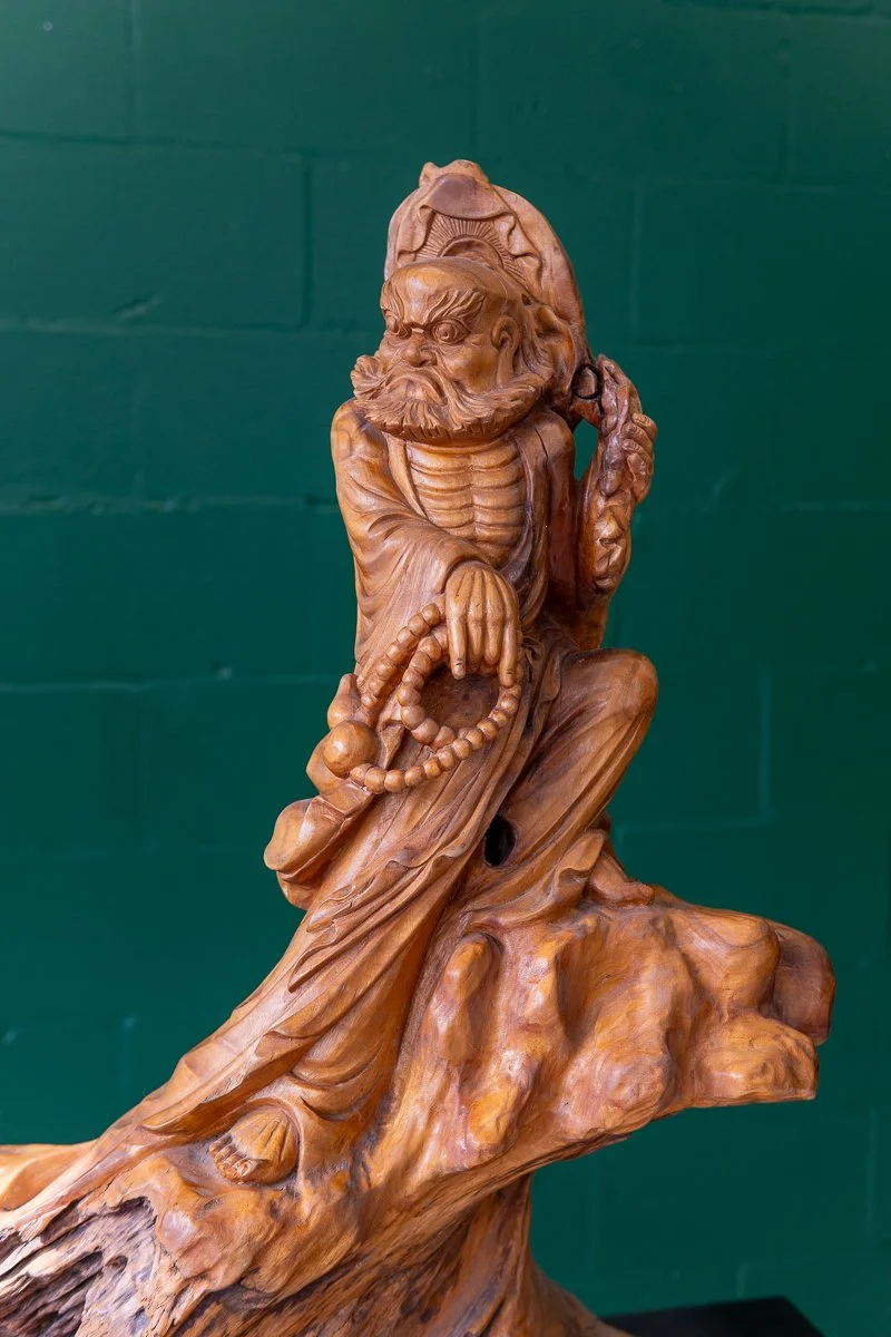 large-carved-bodhidharma-4.jpg