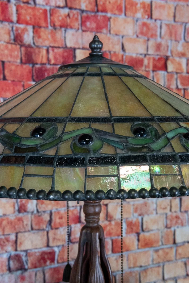 heavy-tiffany-style-lamp-3.jpg