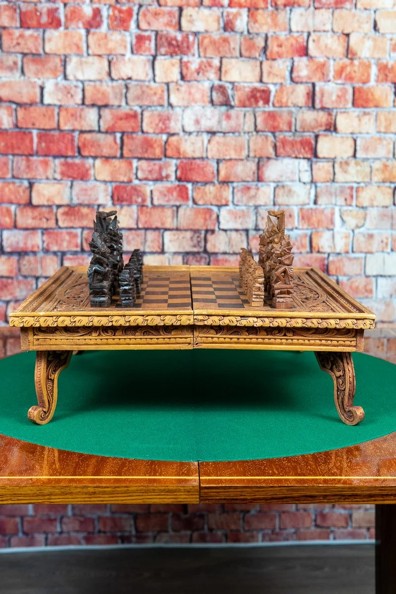 asian-carved-chess-set-4.jpg