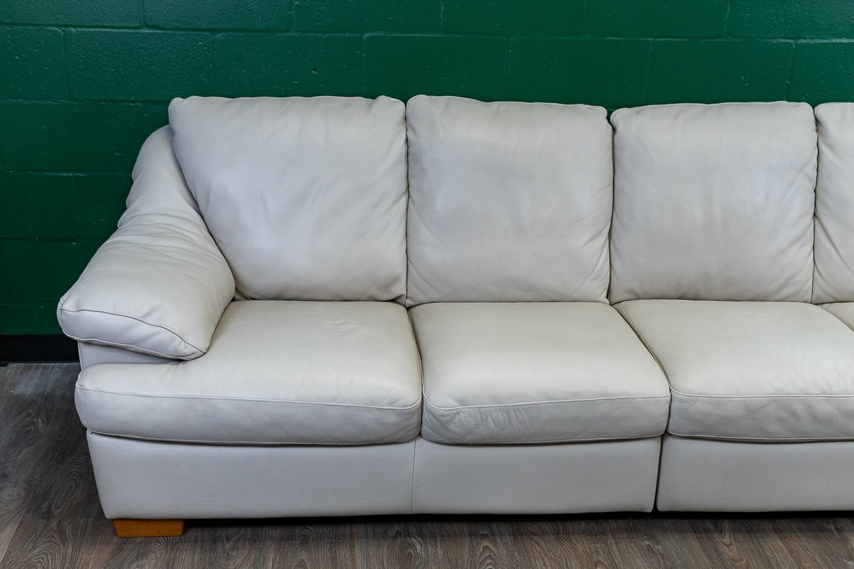 natuzzi-couch-white-2.jpg