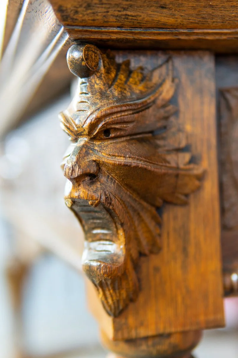 carved-grotesque-table-11.jpg