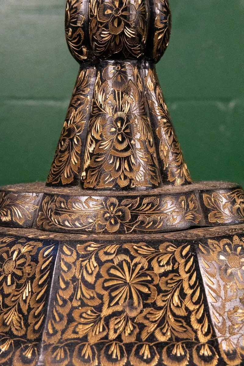 Anglo-Indian-Etched-Brass-Lamp-15.jpg