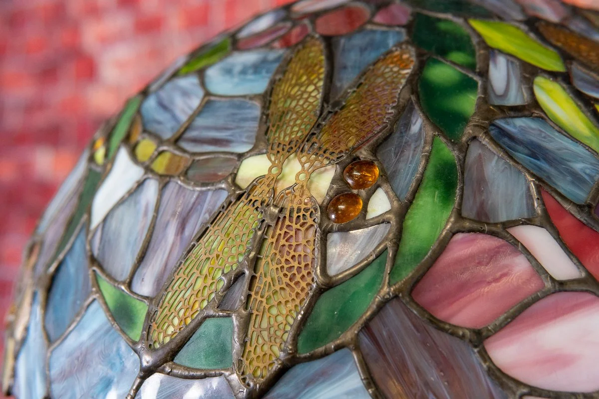 dragonfly-table-lamp-6.jpg