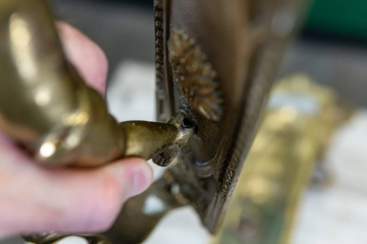 pair-brass-cherub-sconces-11.jpg