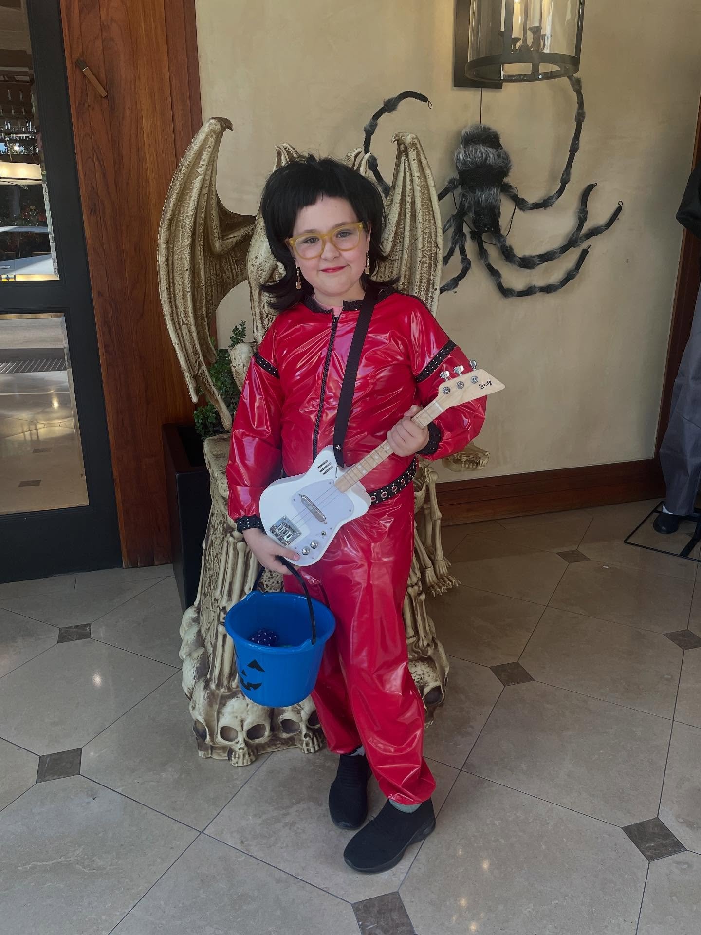 She don&rsquo;t give a damn &lsquo;bout her reputation! My baby chose to be her idol @joanjett for Halloween! She&rsquo;s been a super fan since we moshed around the kitchen to the Runaways in her toddler days . My mind went directly to Joan&rsquo;s 