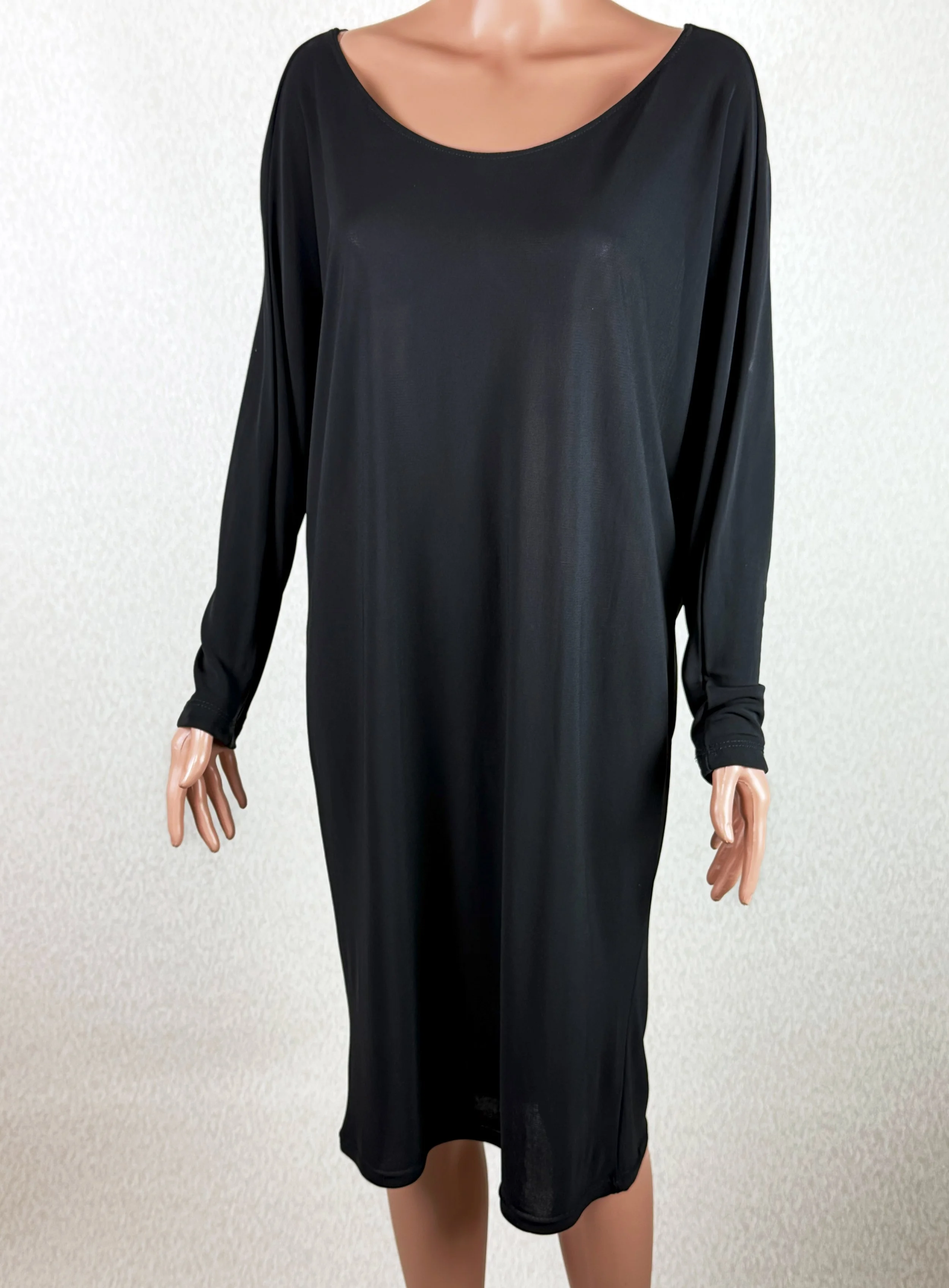 LONG SLEEVE KNEE DRESS_FRONT.jpg
