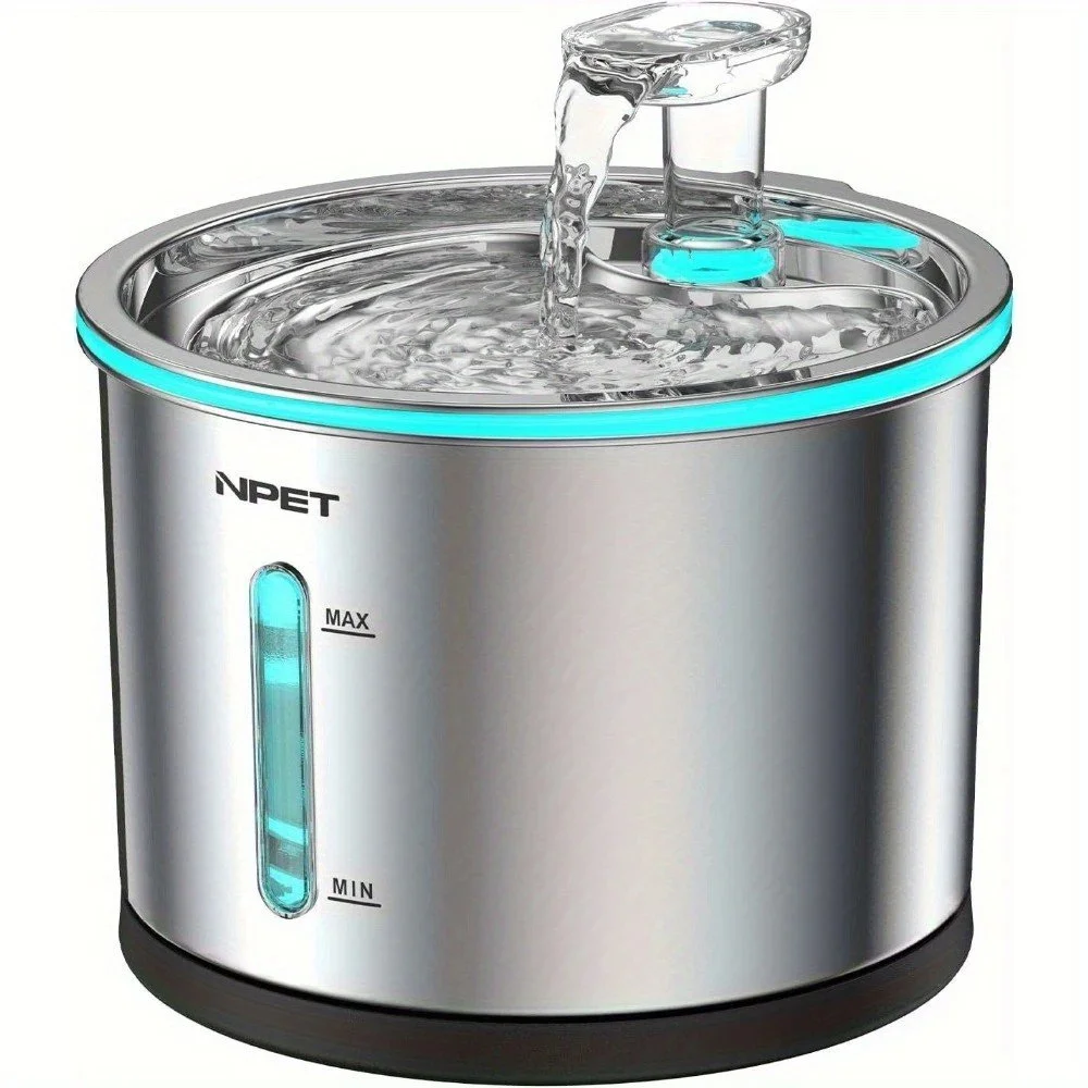 Fresh flowing water fountain provided inside a cat-exclusive boarding suite.