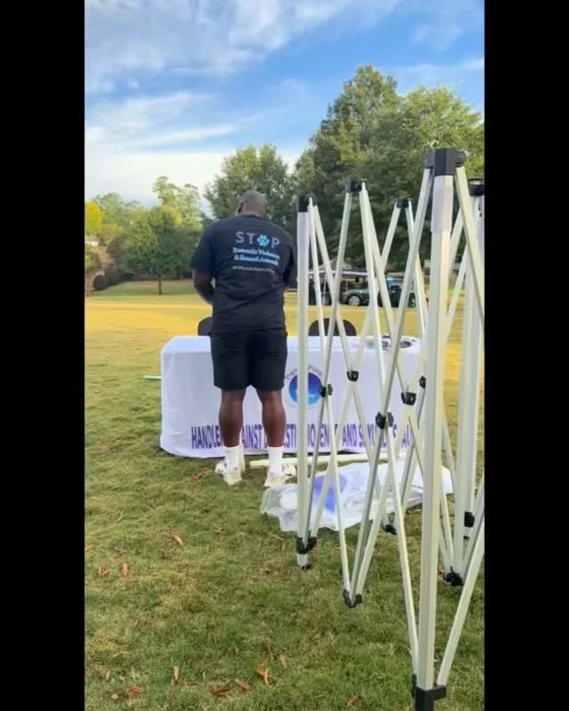 Thank you @theiamhouse for allowing @pups.and.pumps.charity to take part in yet another amazing domestic violence awareness walk!!!!!!!! We greatly appreciate your service and look forward to getting to collaborate with you more moving forward.
#pu
