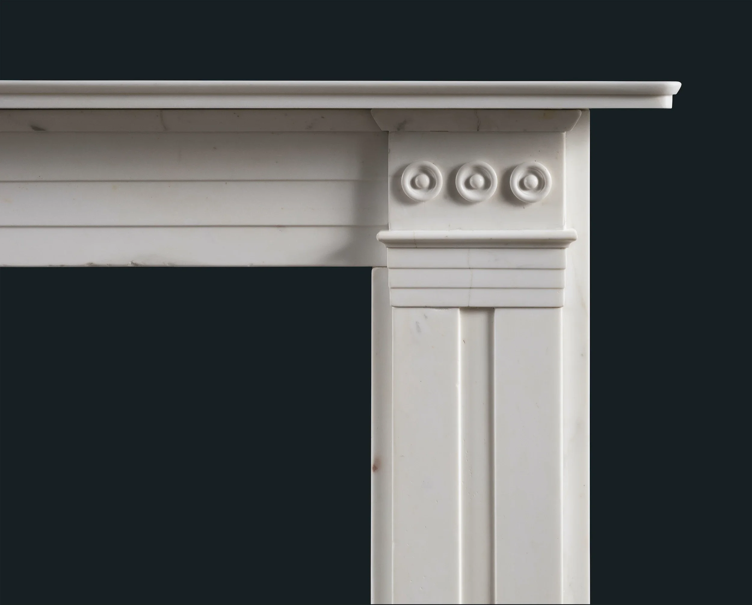 victorian-white-marble-chimneypiece-aw022.webp