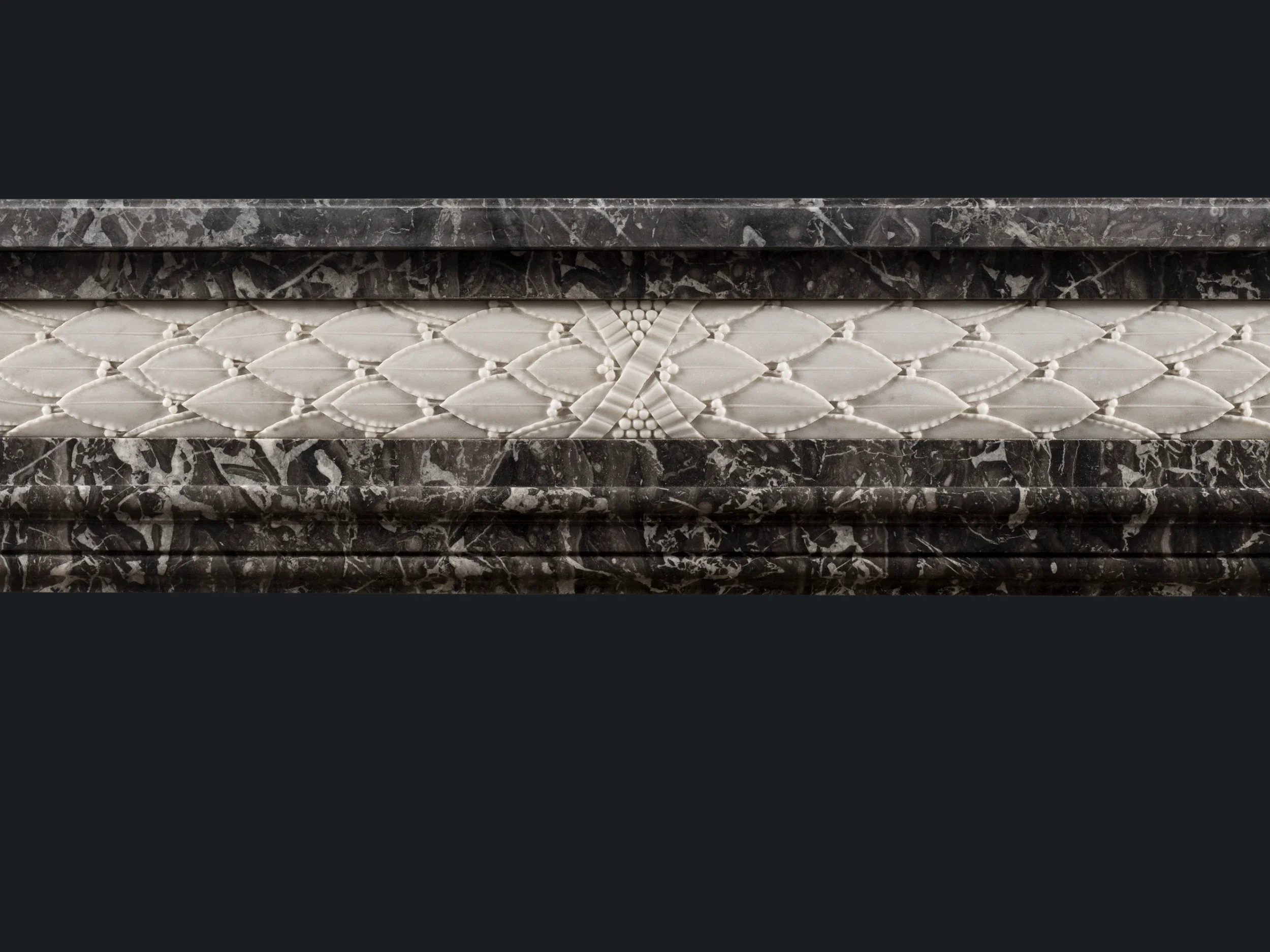 antique-louis-xvi-chimneypiece-aw025.webp
