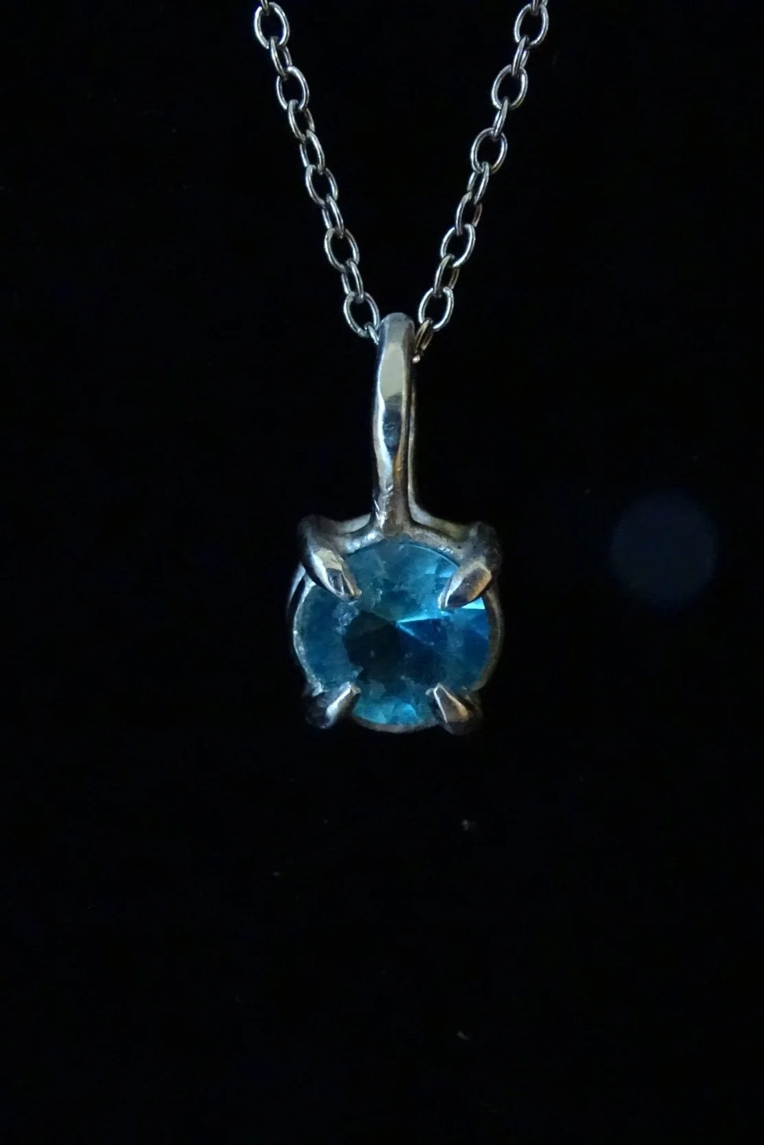 7mm Blue Apatite in Argentium Sterling Silver