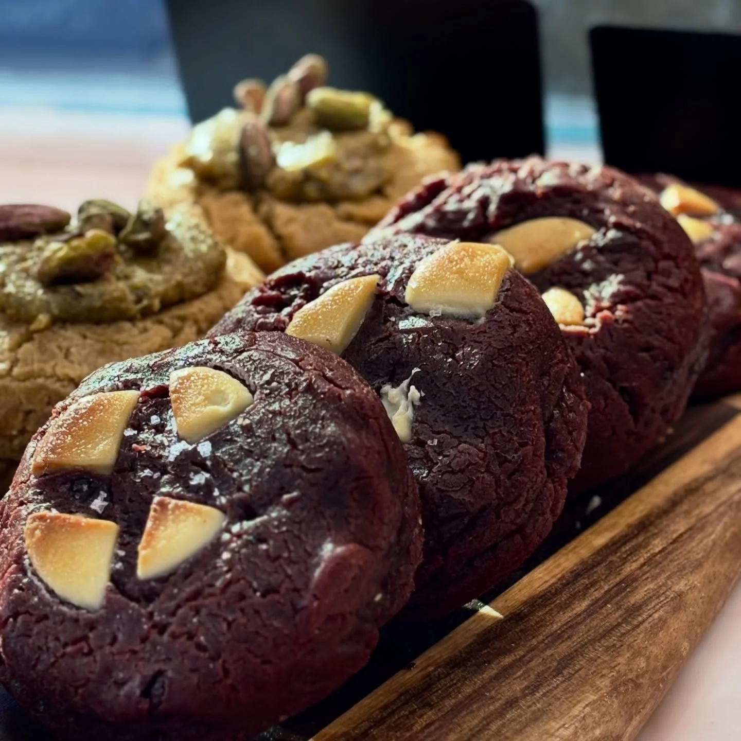 **Recap F&eacute;vrier ✨**

C&rsquo;est toujours un bonheur pour nous de revoir les m&ecirc;mes visages jour apr&egrave;s jour et d&rsquo;accueillir les curieux de passage. On aime &ecirc;tre le caf&eacute; du quartier, se r&eacute;inventer et vous d