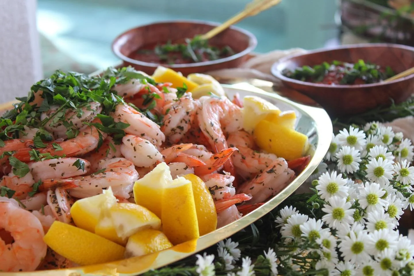 Spotlight on our Shrimp Cocktail starter 🦐✨

Juicy chilled shrimp with herbs + lemon 🍋 Served with its signature horseradish based cocktail dipping sauce. 

Shrimp Cocktail is a classic- always elegant and always a showstopper. ✨🦐🤍