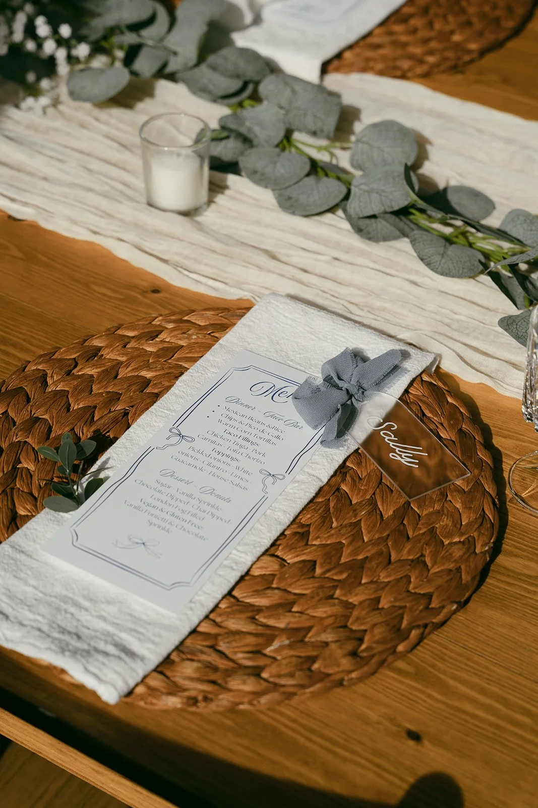 Tablescape with menus and place cards 