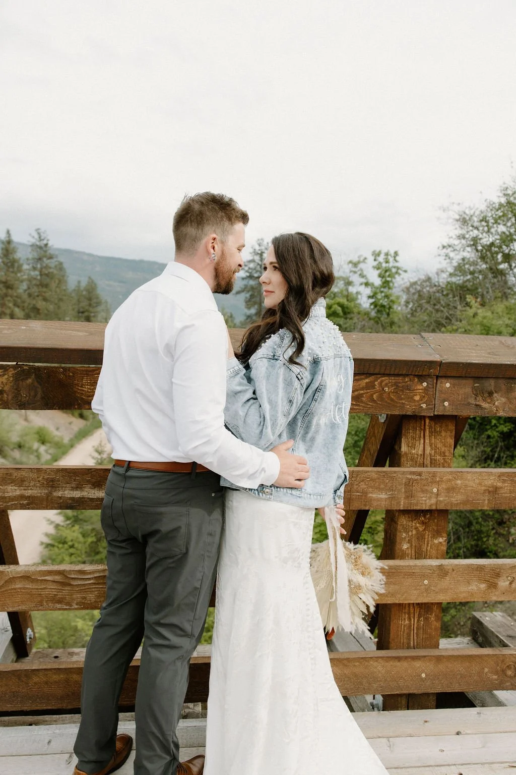 Lake Country Wedding Couple