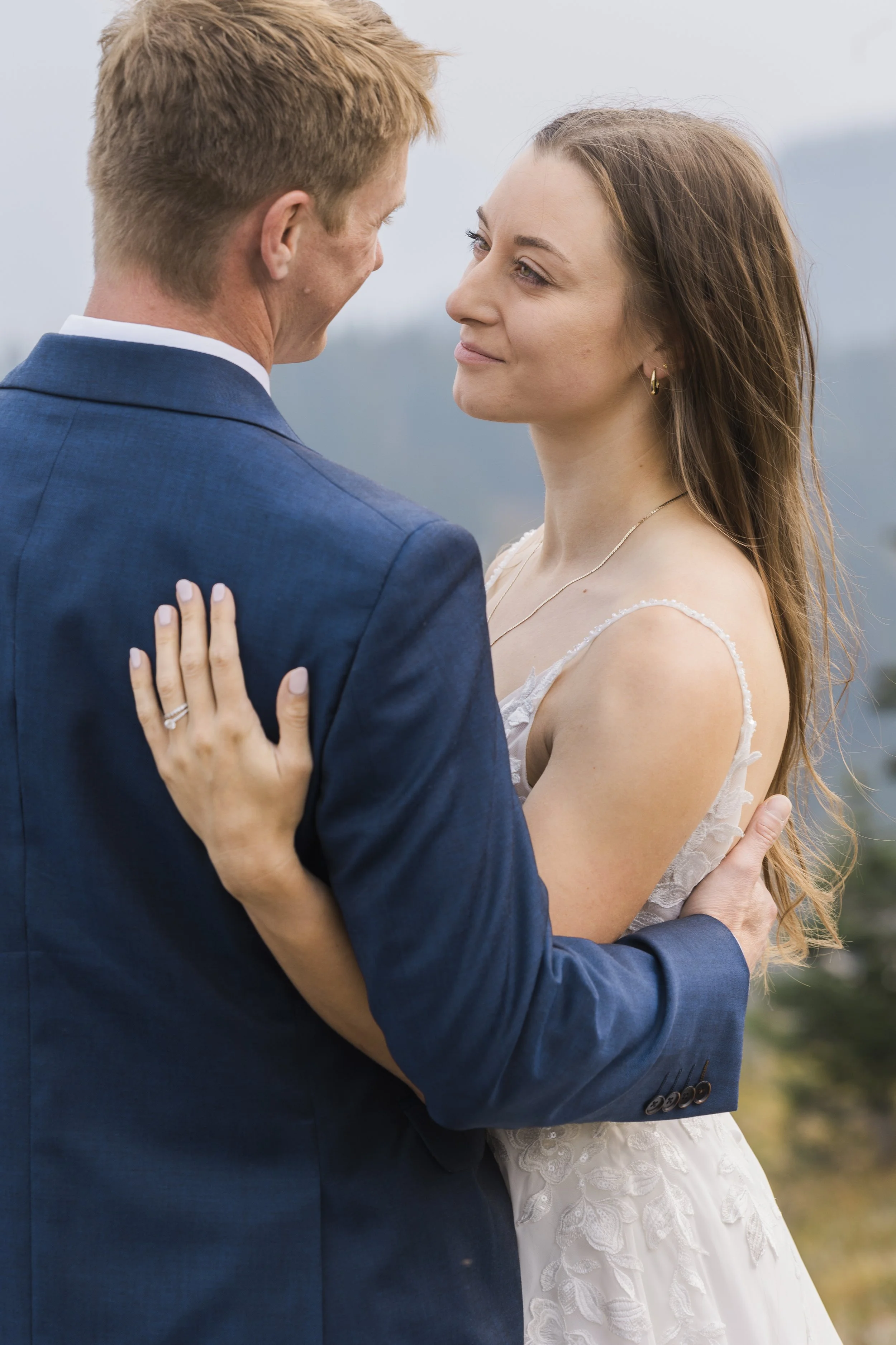 Okanagan Bride and Groom