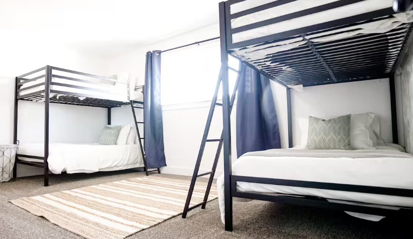 RR HOUSE 3.png (Copy)