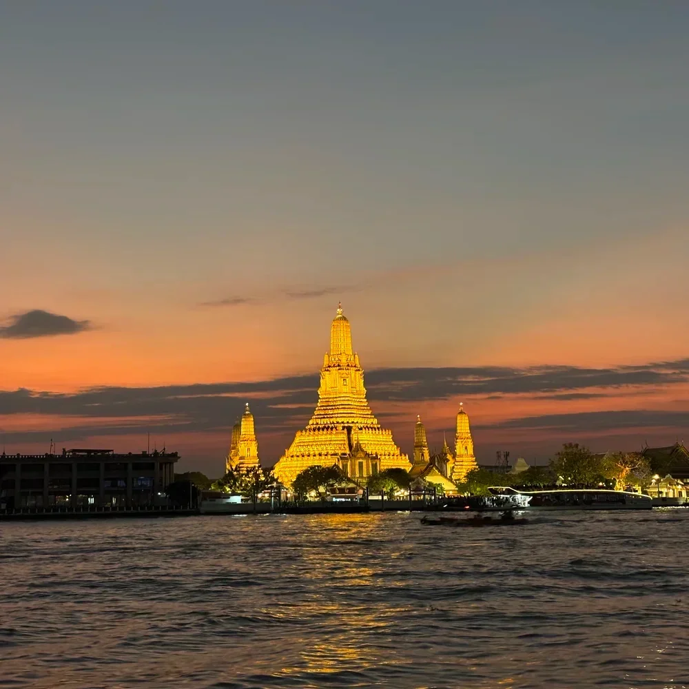 Wat Arun Bangkok: Quick Guide for Your Trip