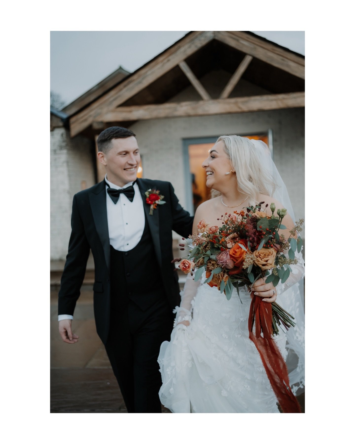✨ Jordan and Brad ✨ 

It was such a delight to be back at one of my favourite venues @edenbarn up in Cumbria. Everything about this place just screams style from the dressing room to the bar area, I love the decoration and how it feels. Which is luck