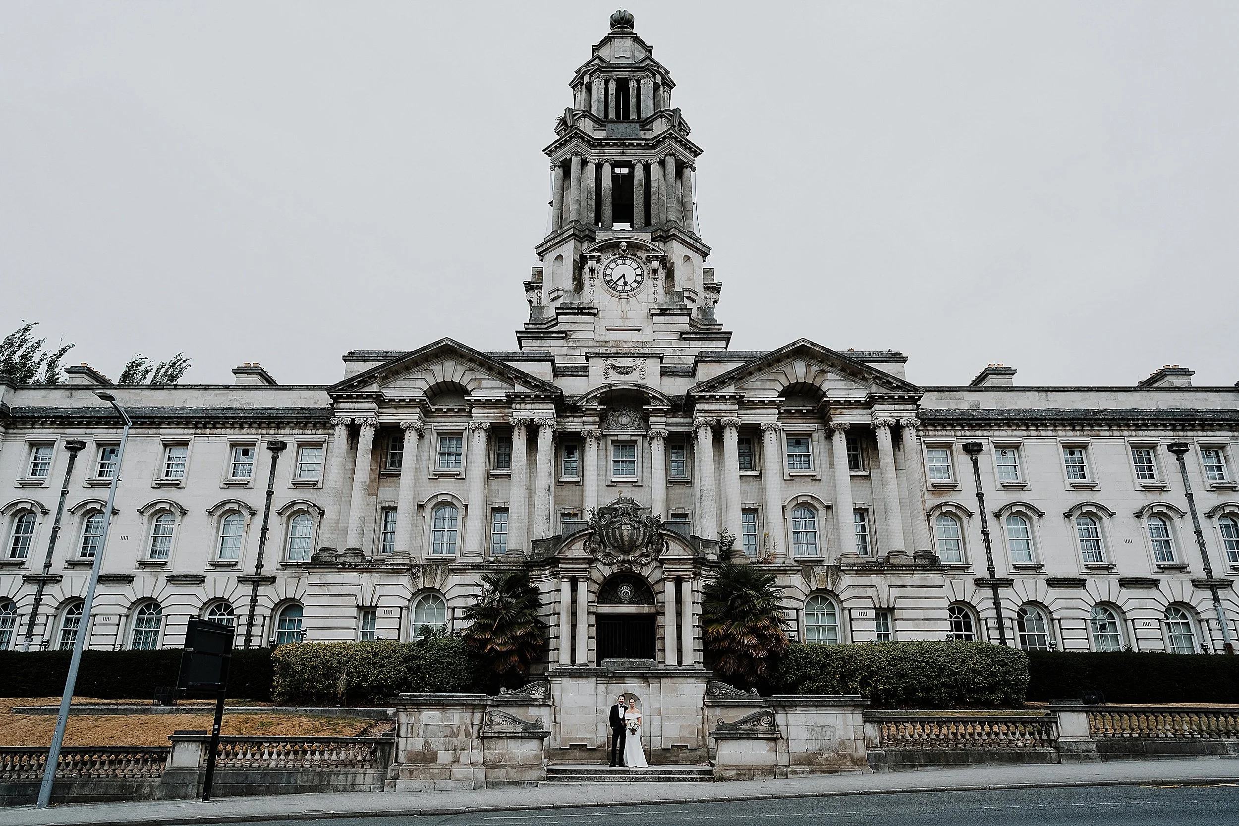 stockport+townhall+wedding+photographer+blacktie+cool+relaxed+photography_0038.jpg