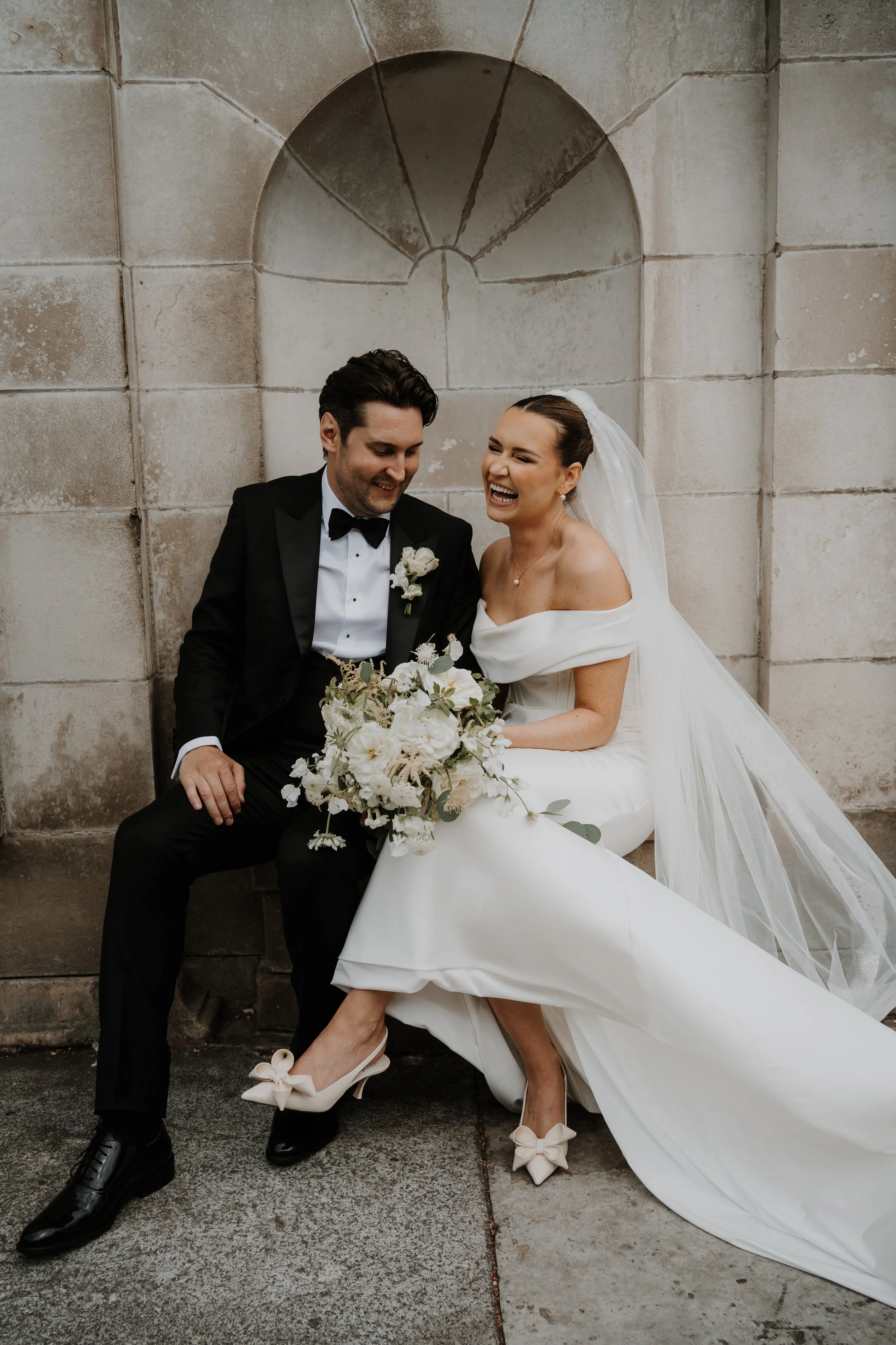 Stockport Town Hall Wedding Photographer | Charlotte &amp; Calum's Summer Wedding
