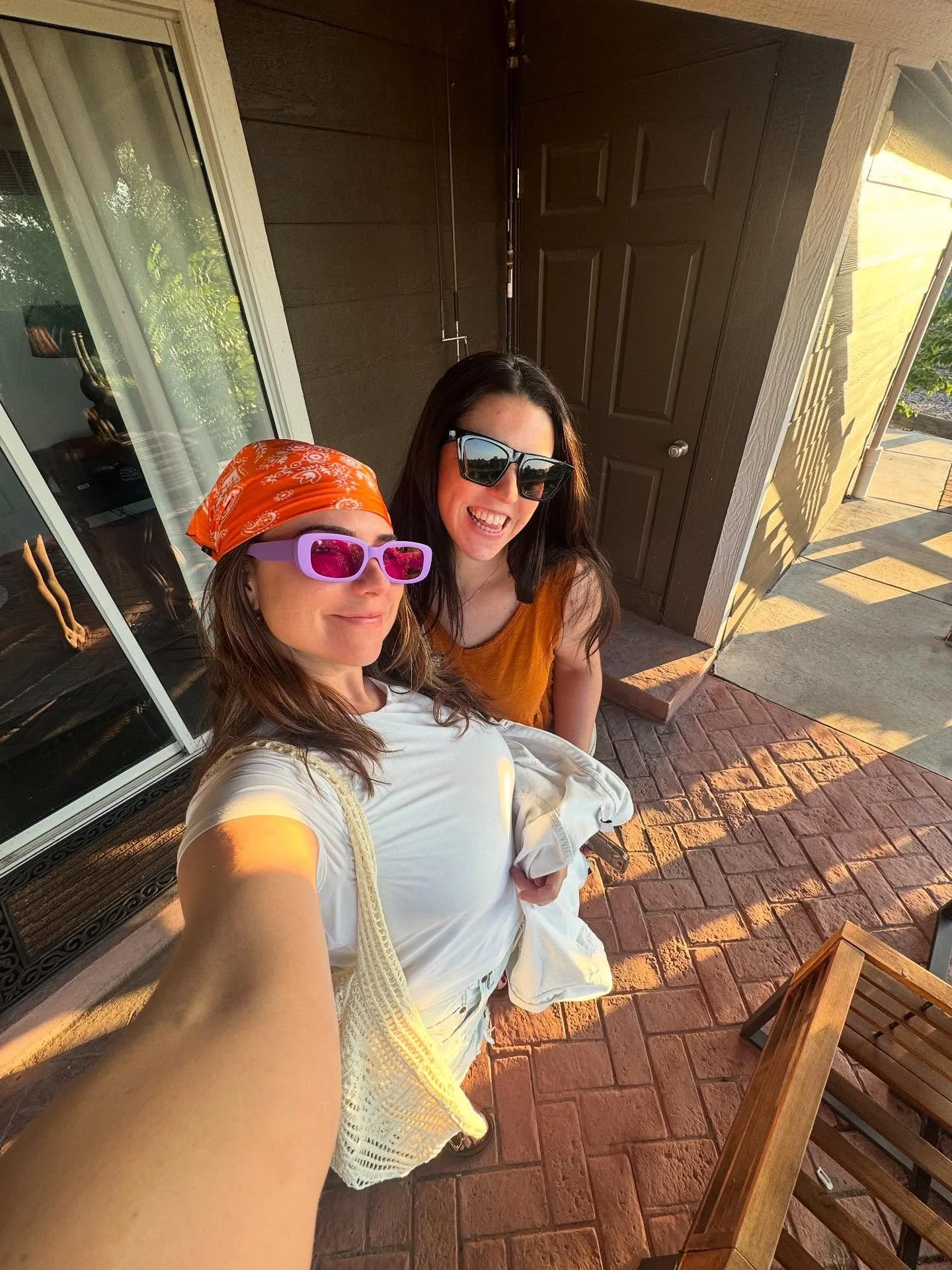 sometimes you just need to hang out with your sister and sing Taylor Swift songs for 5 days straight 🤷🏻&zwj;♀️ 🫶🏼

much needed trip seeing fam &amp; friends in June 💜