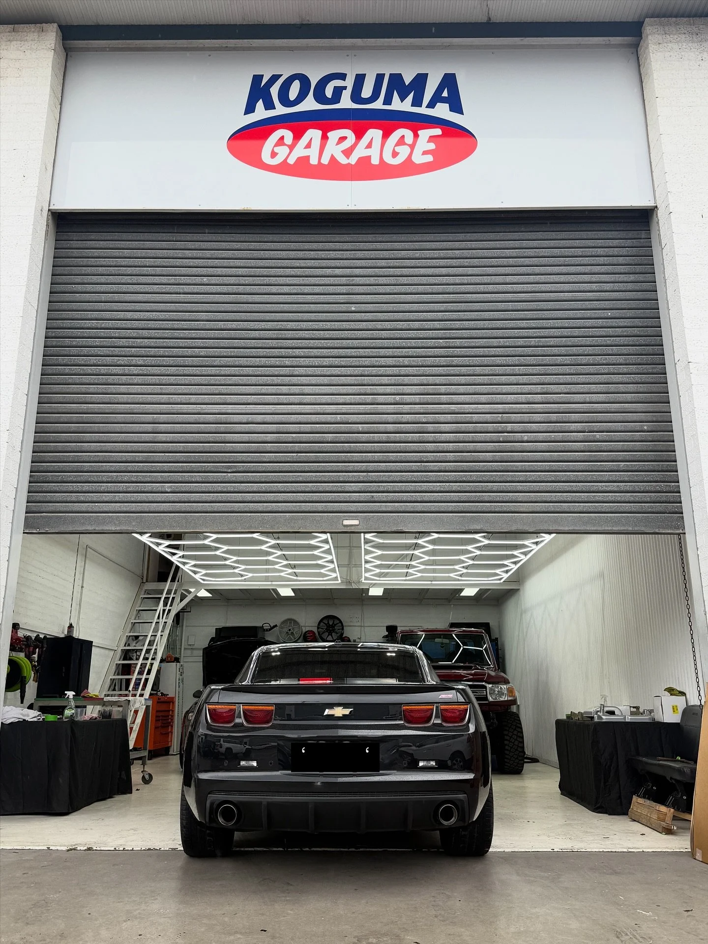 45th anniversary gen5 Camaro dashboard removed, repaired, repainted &amp; re-installed, all completed in-house at Koguma Garage for that factory finish ✨ 
.
.
.
.
.
#chevrolet #chevy #camaro #gen5 #gen5camaro #dash #dashboard #refinish #camarofamily 