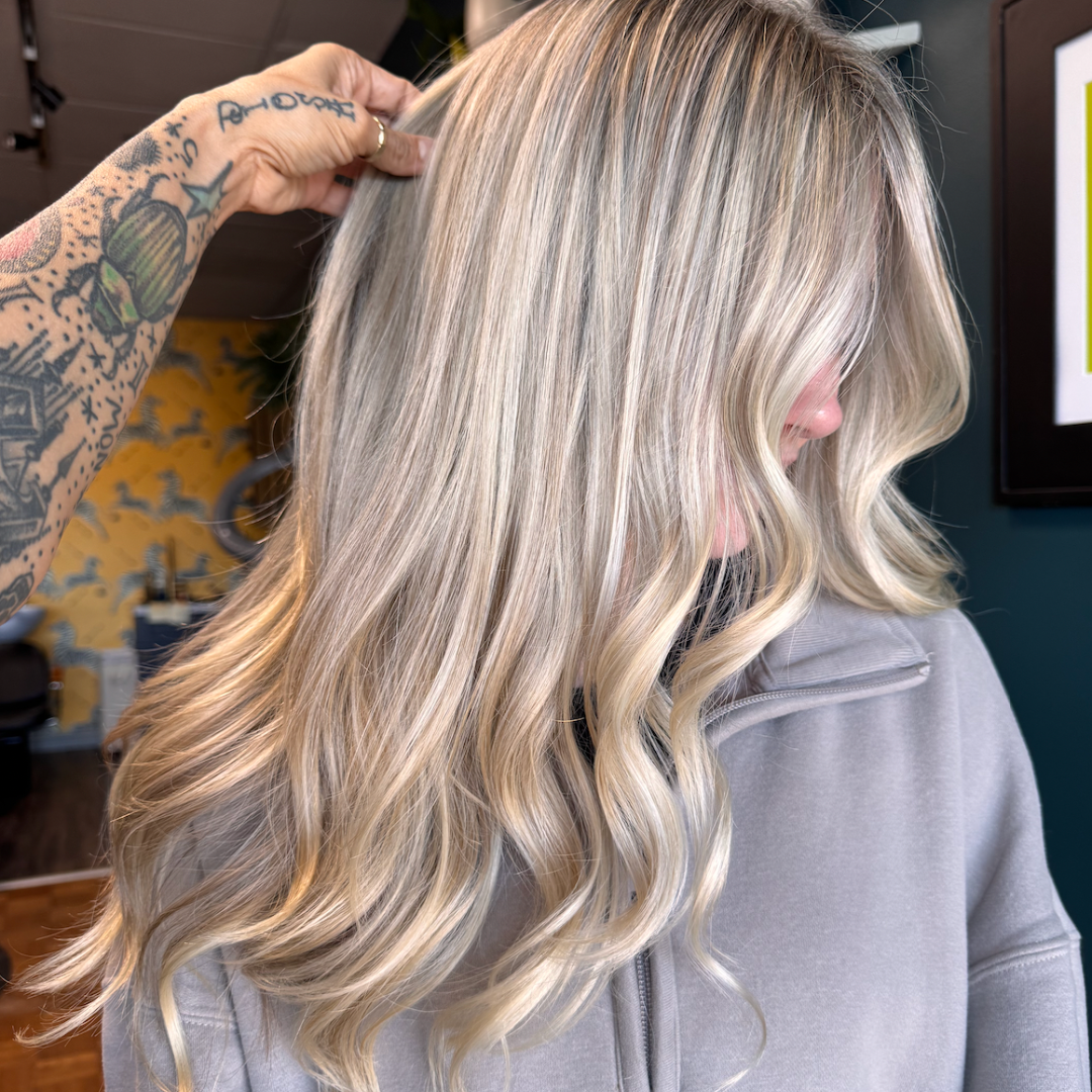 Balayage vs. Highlights: Which is Right for You?