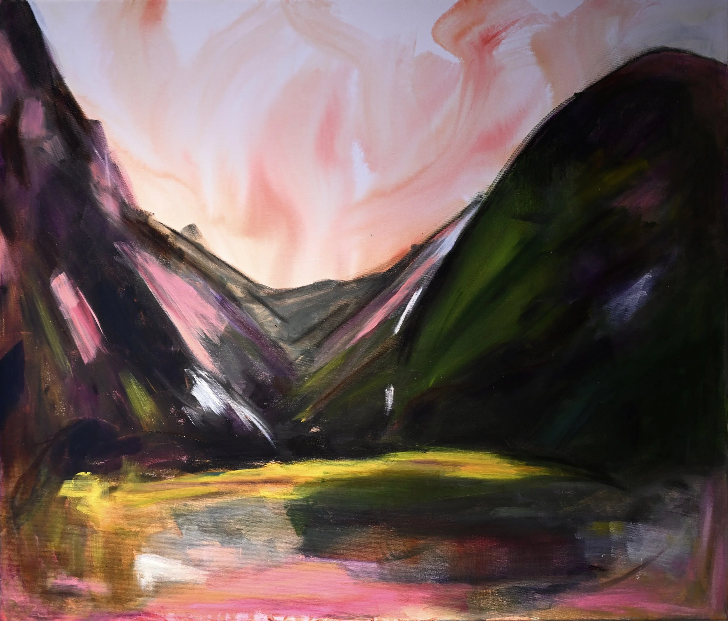 VIEW IN QUEENSTOWN 21 AUG TO 18 SEP AT “THE MOUNTAIN REMEMBERS” EXHIBITION AT TE ATAMIRA.    

Along The Dart - acrylic and oils on hand-stretched canvas, 830mm x 710mm.

This work grew out of a visit to Chinaman's Bluff near Glenorchy, such an incre