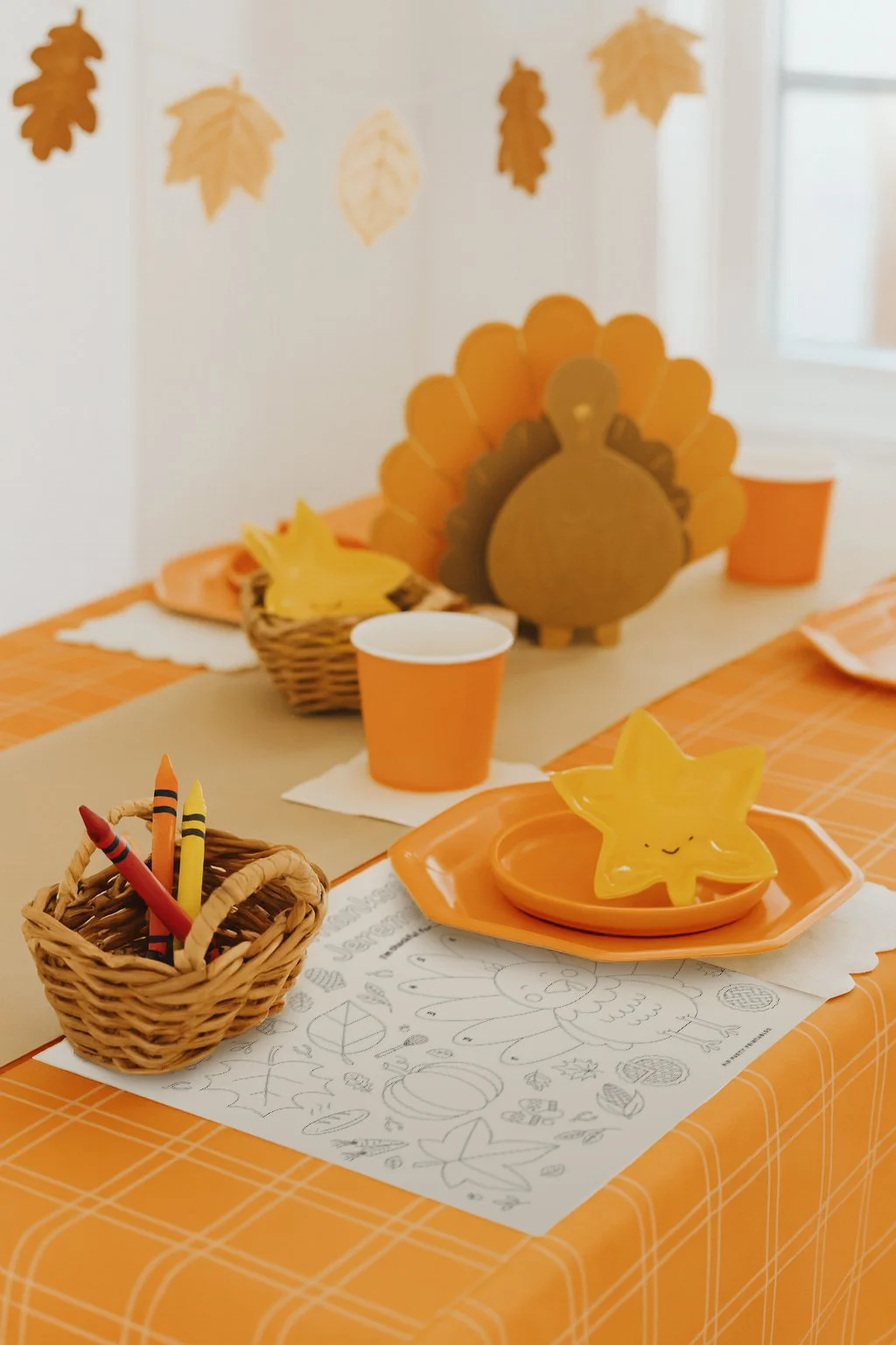 Fun &amp; Creative Thanksgiving Kids’ Table Ideas (Plus Free Kids Coloring Pages!) (Copy)
