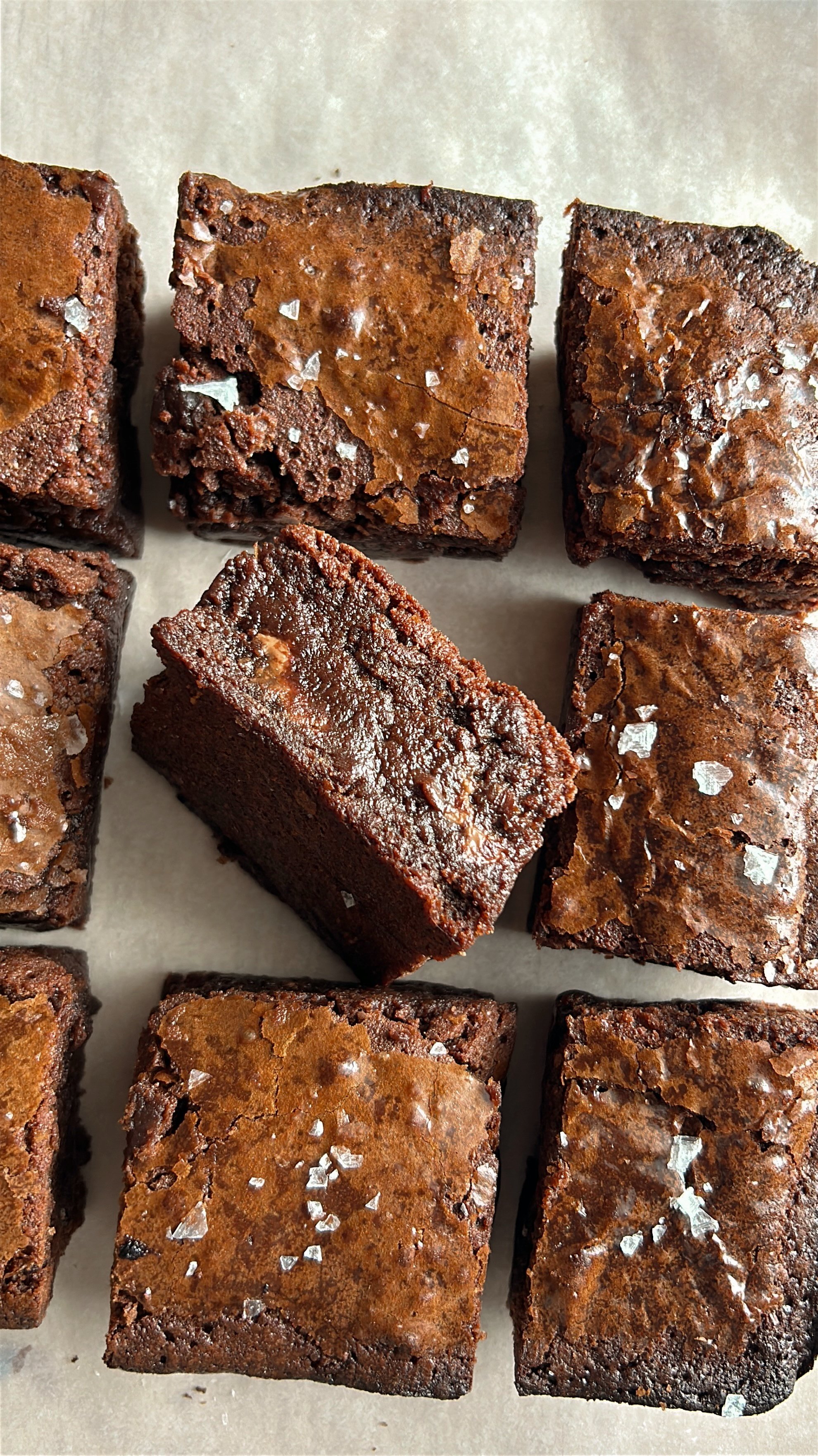 5 Ingredient Fudgy Brownies 