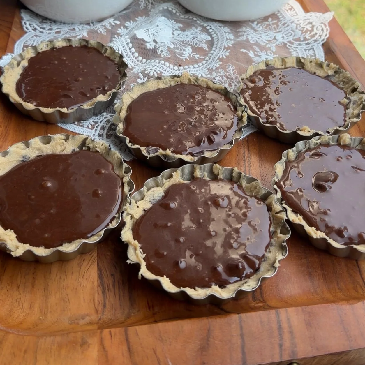 brownie and cookie dough in mini tarts.