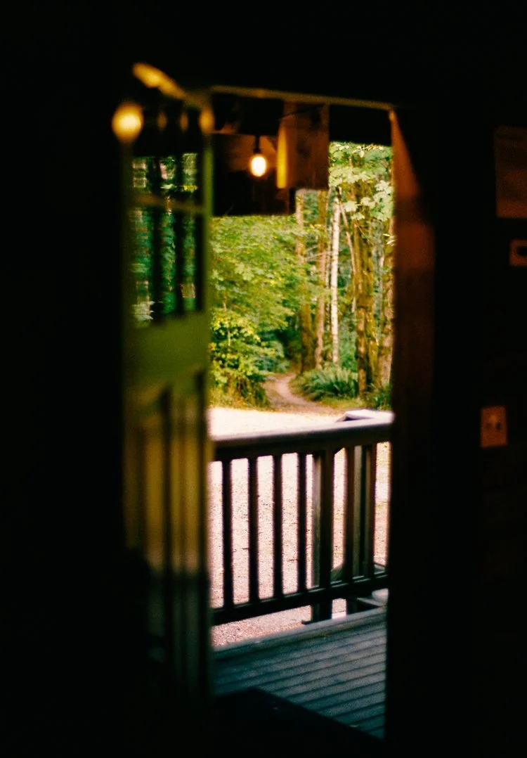 R1-03459-032A.jpg