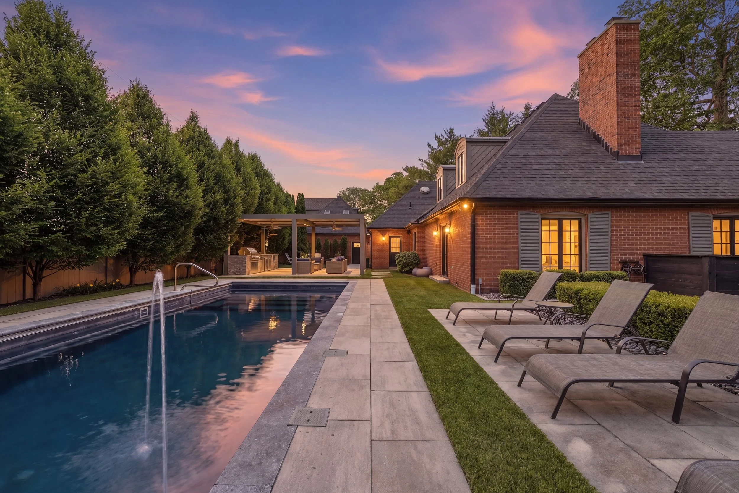 110 McClellan Rd