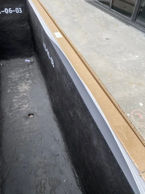 GRC planter top rim cover used for protection during installation