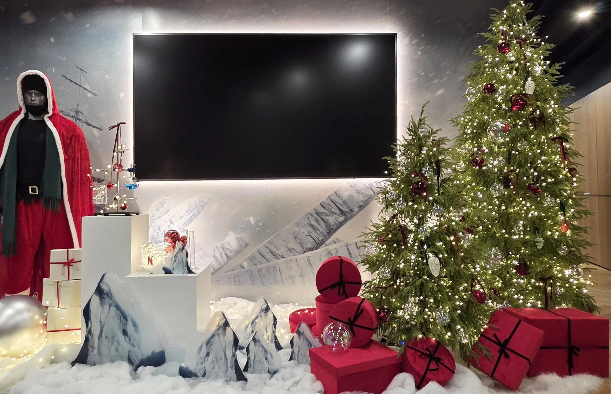 NETFLIX Office X-mas
