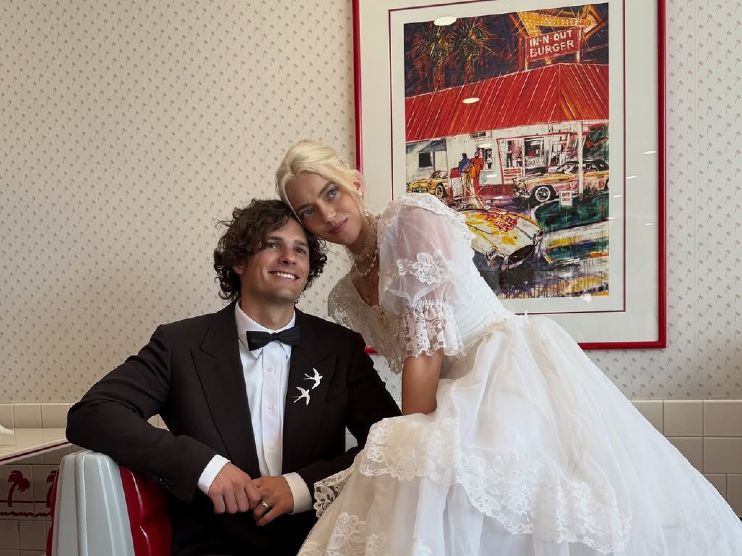 Back to the Future: 80s-Inspired Wedding Trends, Reimagined.