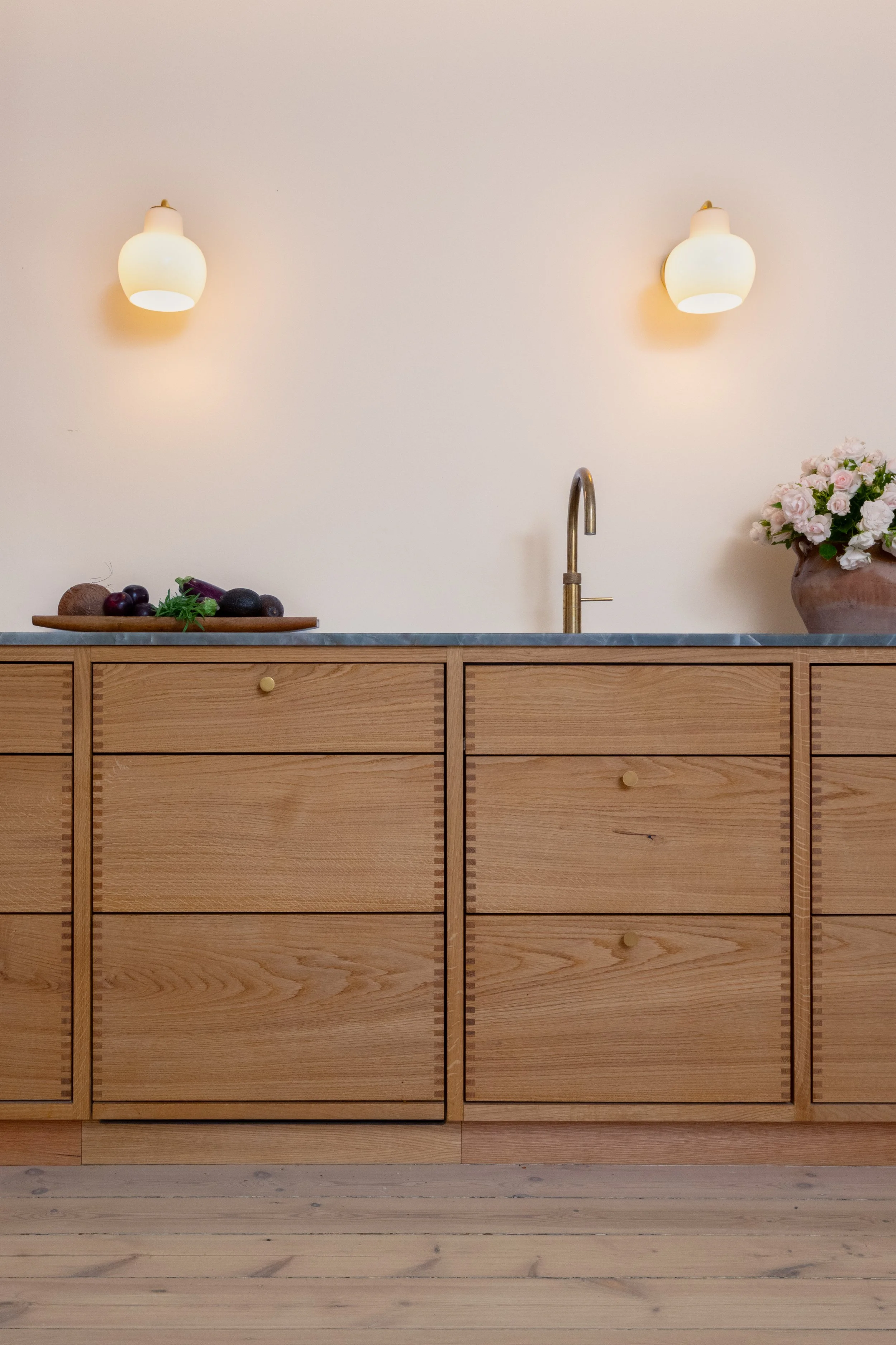 SvendborgSnedkeri-Farvevalg-Flatlays-Showroom-Blå-Hvid-63.jpg