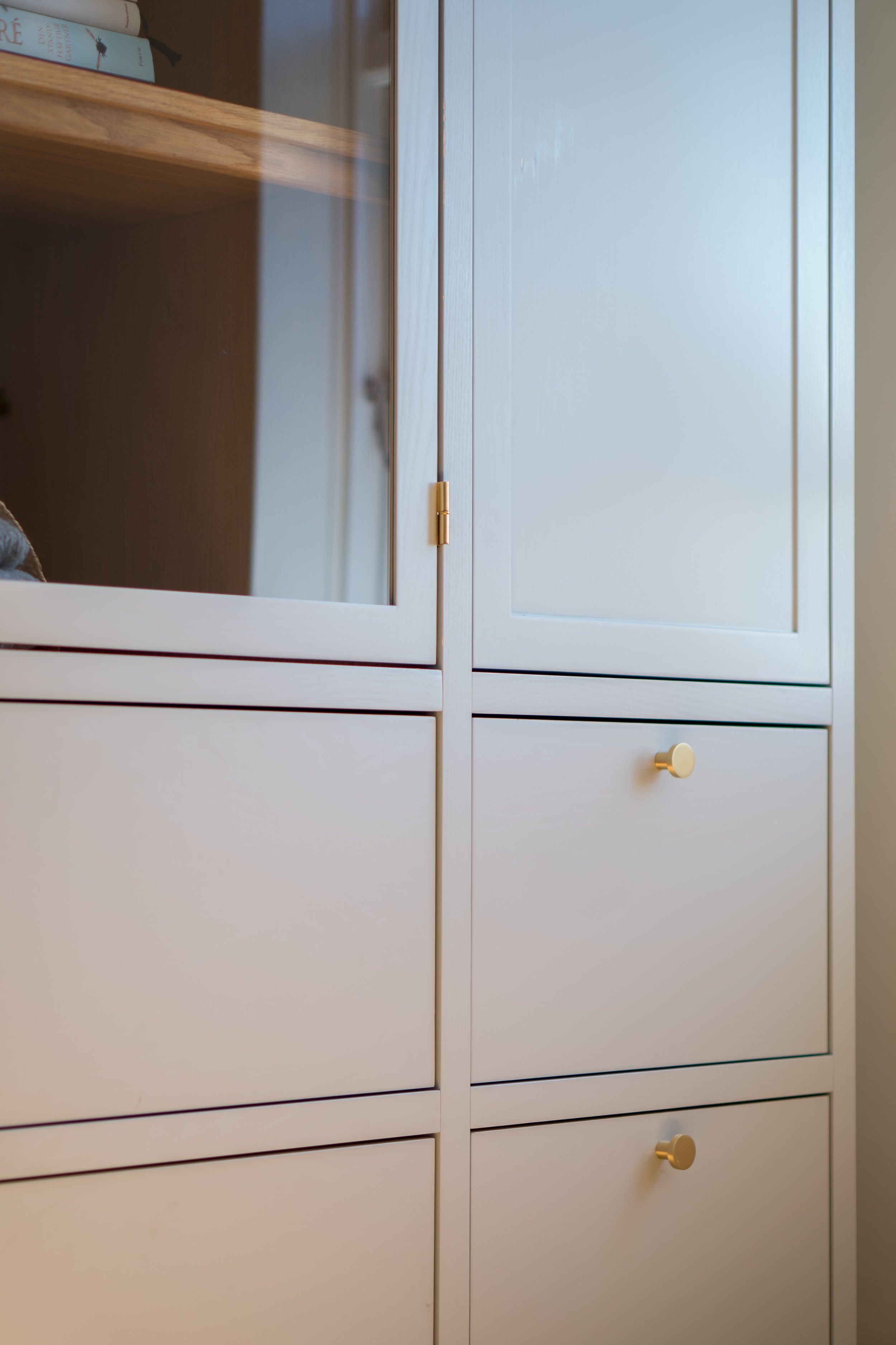 IntegreretVitrineskab-Showroom-SvendborgSnedkeri-9.jpg